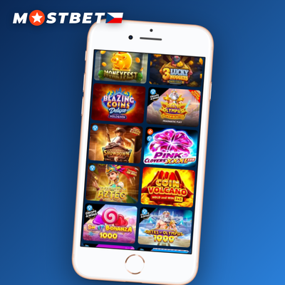 Ruletové kolo v pohybu a ruka krupiéra u živého stolu Mostbet casino